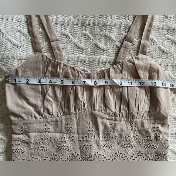 Kirious Brand Tan Embroidered Style Adjustable Camisole Women’s Size Medium - Picture 11 of 13